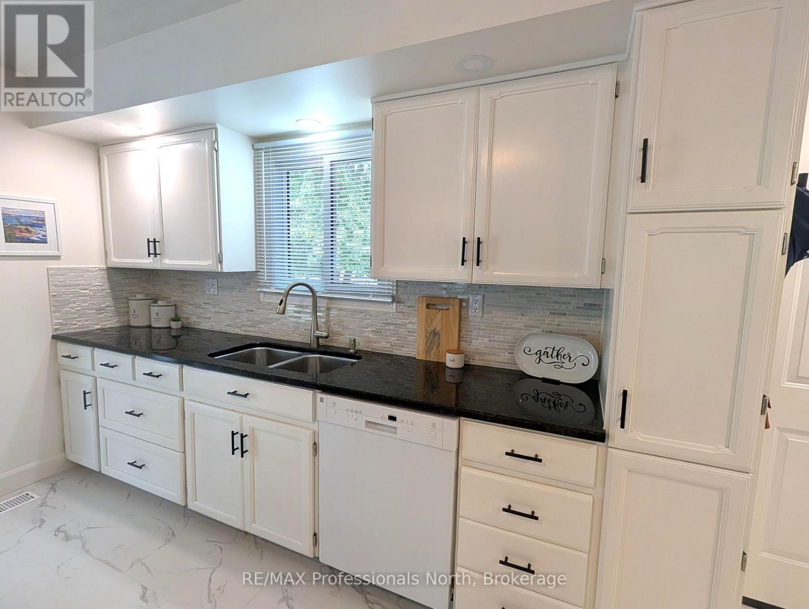 147 15th Ave Close, Hanover, Ontario  N4N 3P8 - Photo 11 - X13802980