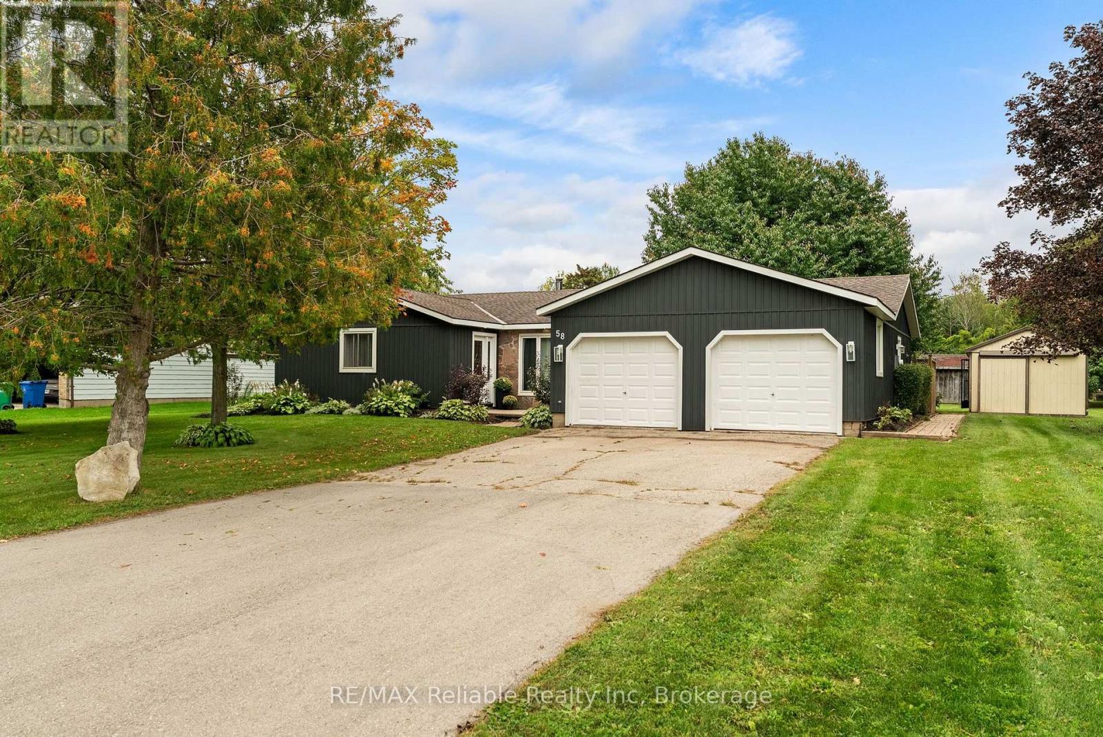 58 Wellington Street S, Ashfield-Colborne-Wawanosh, Ontario  N7A 3X9 - Photo 4 - X13803072