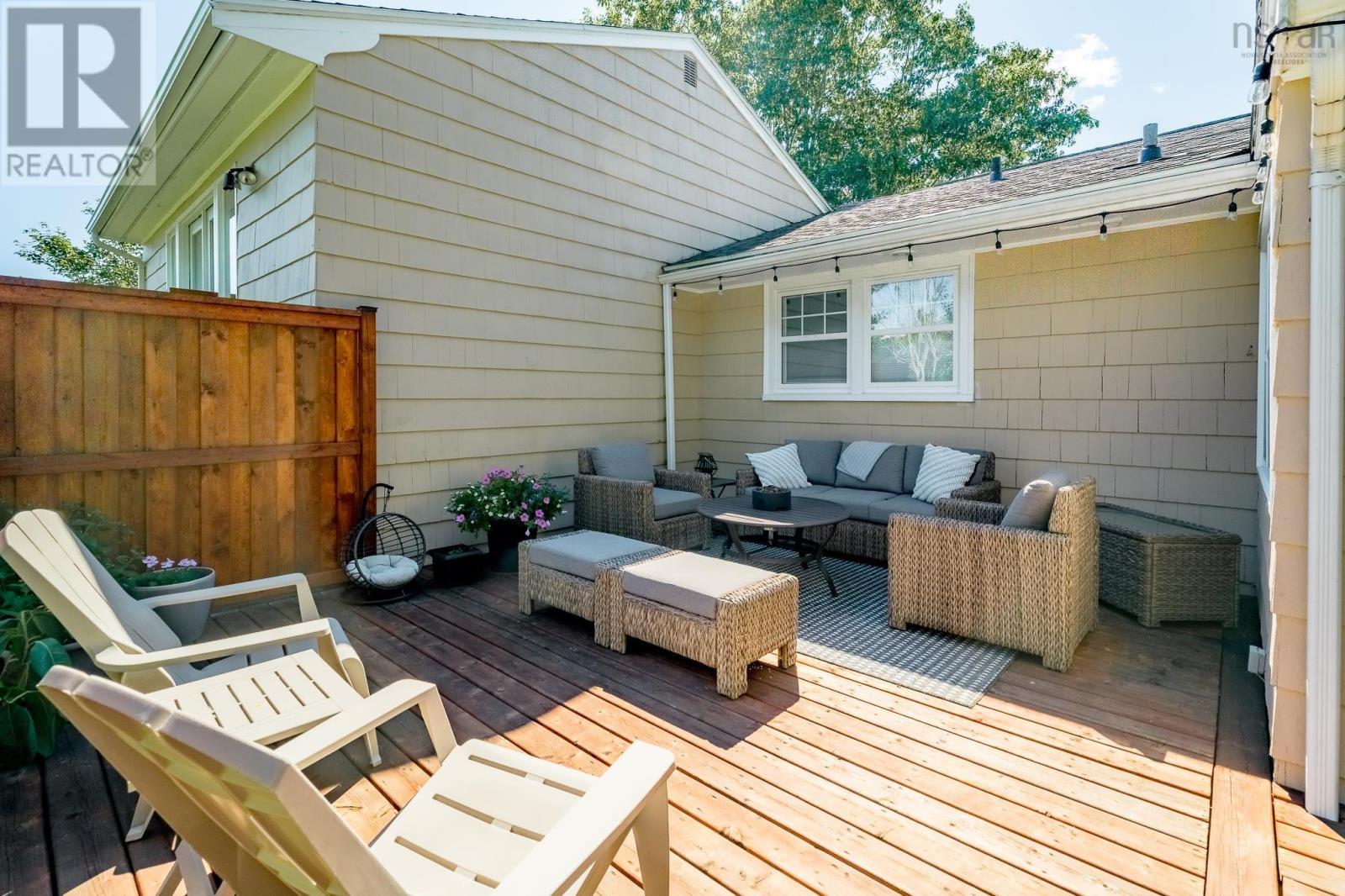 6 Glenn Drive photo 37