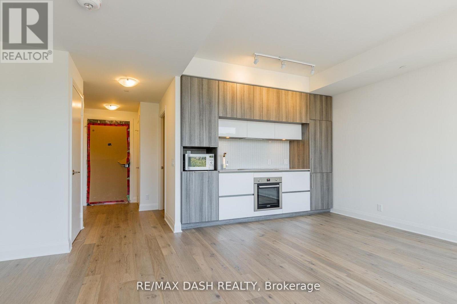 310 - 151 Avenue Road, Toronto, Ontario  M5R 2H7 - Photo 14 - C13802942