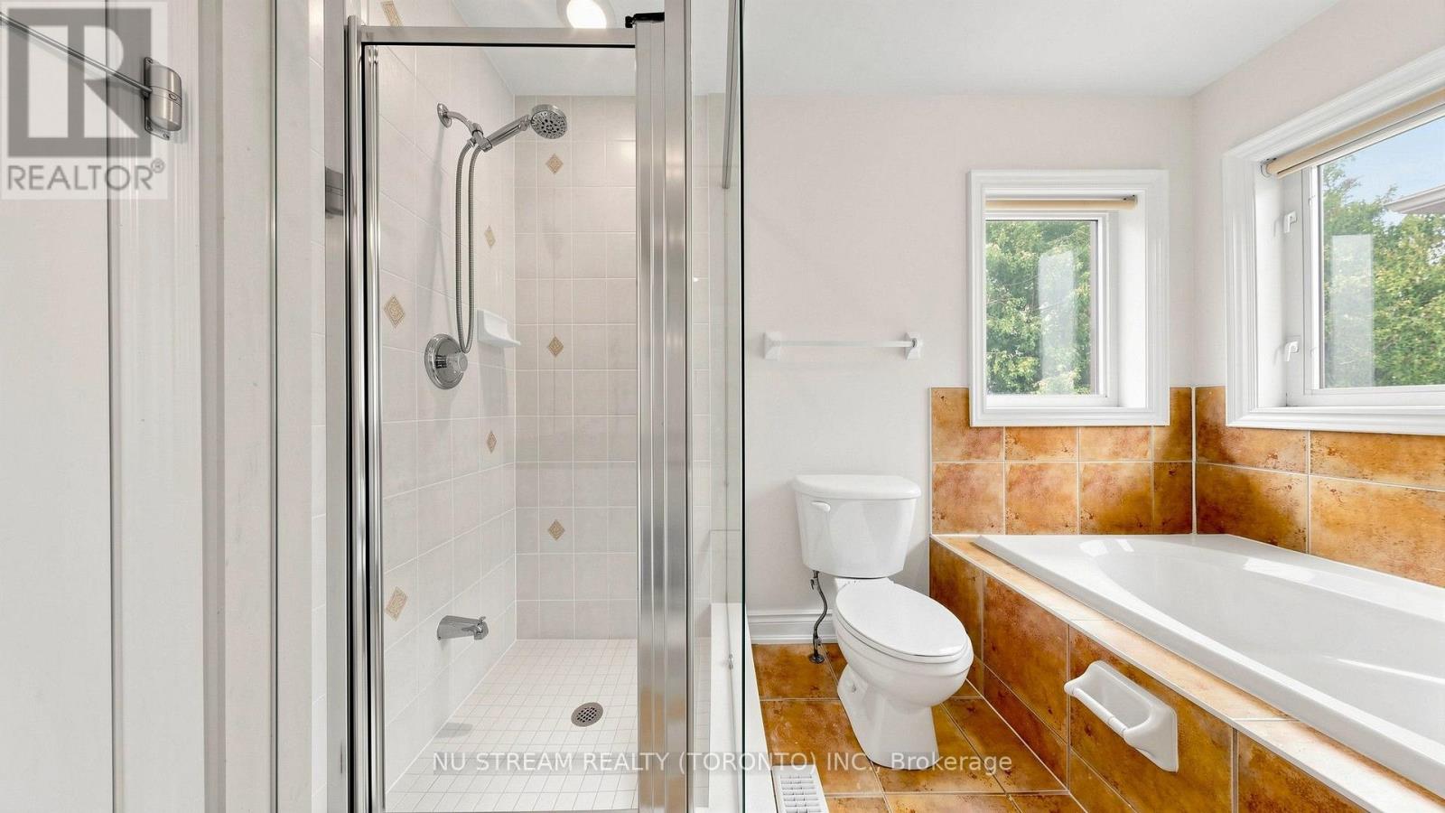 12 Preakness Drive, Toronto, Ontario  M3B 3S1 - Photo 23 - C13802944