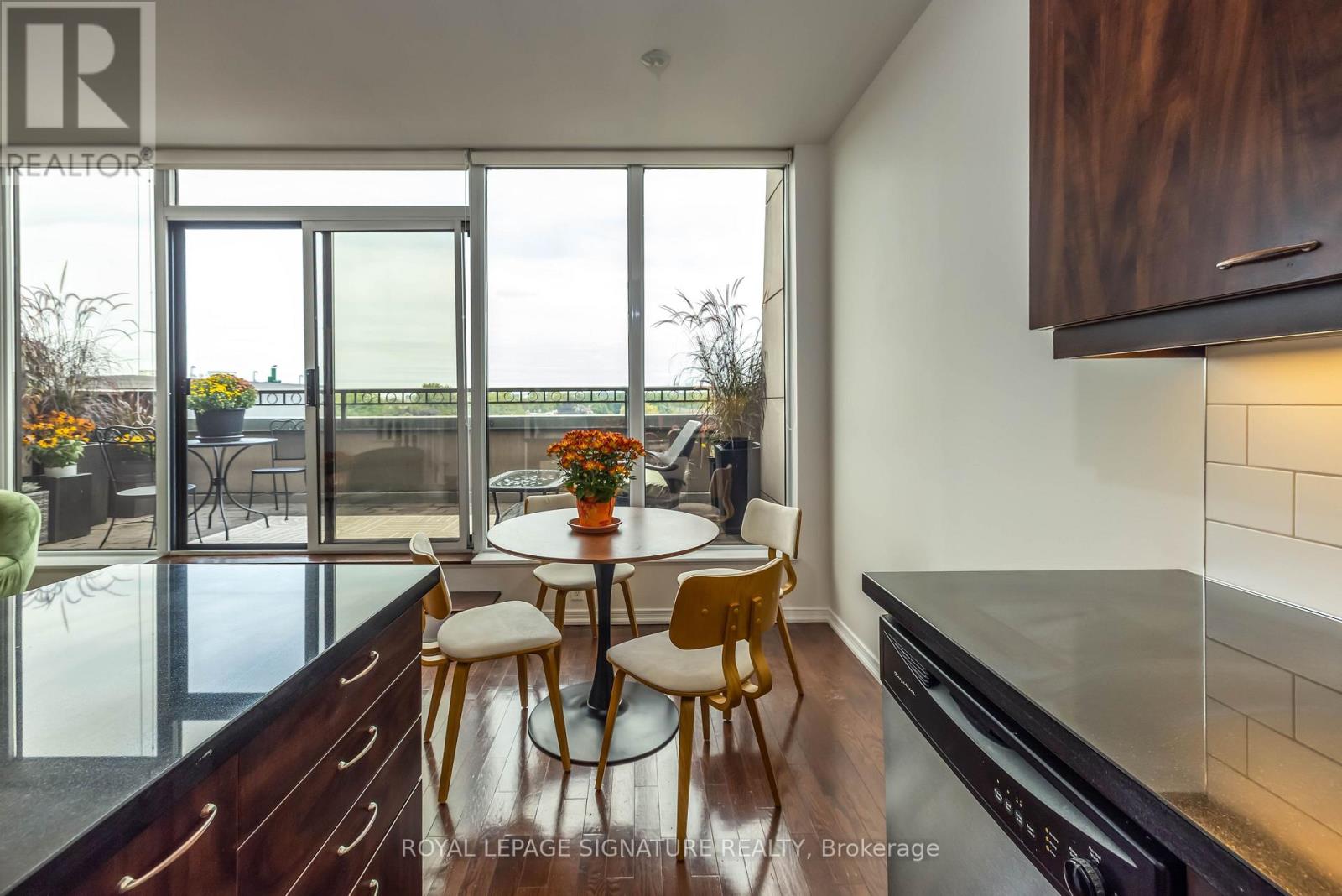 Ph07 - 308 Palmerston Avenue, Toronto, Ontario  M6J 3X9 - Photo 8 - C13803024