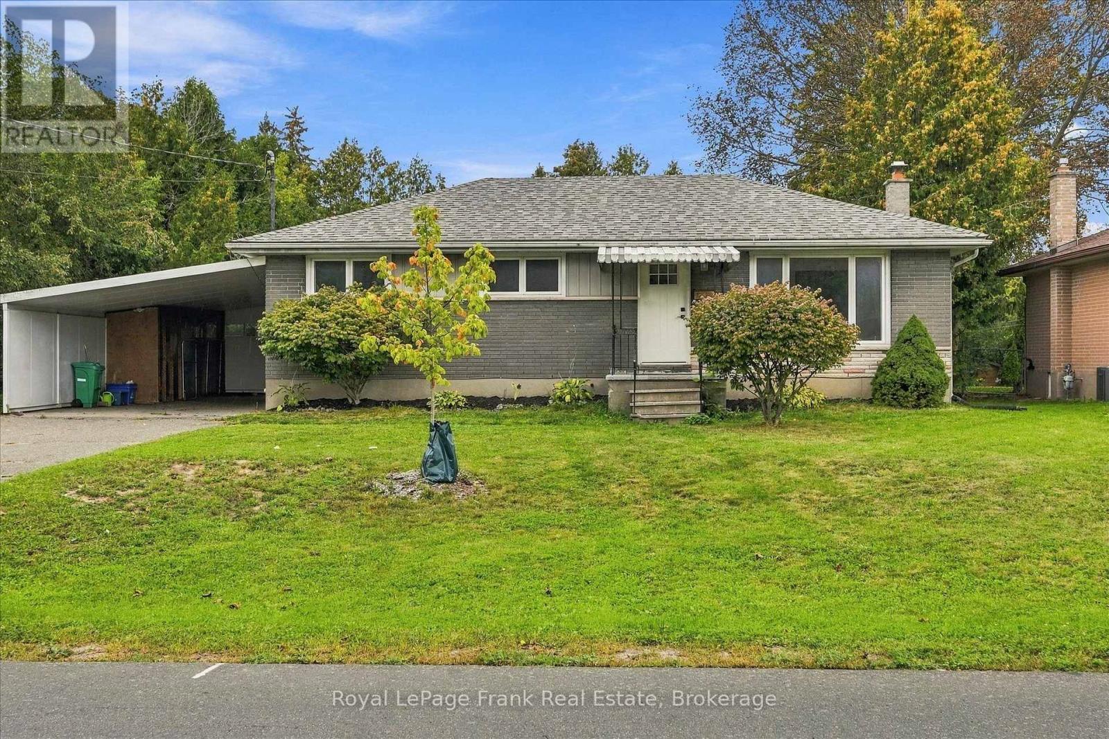 19 Daleview Avenue, Peterborough, Ontario  K9J 1L6 - Photo 2 - X13802998