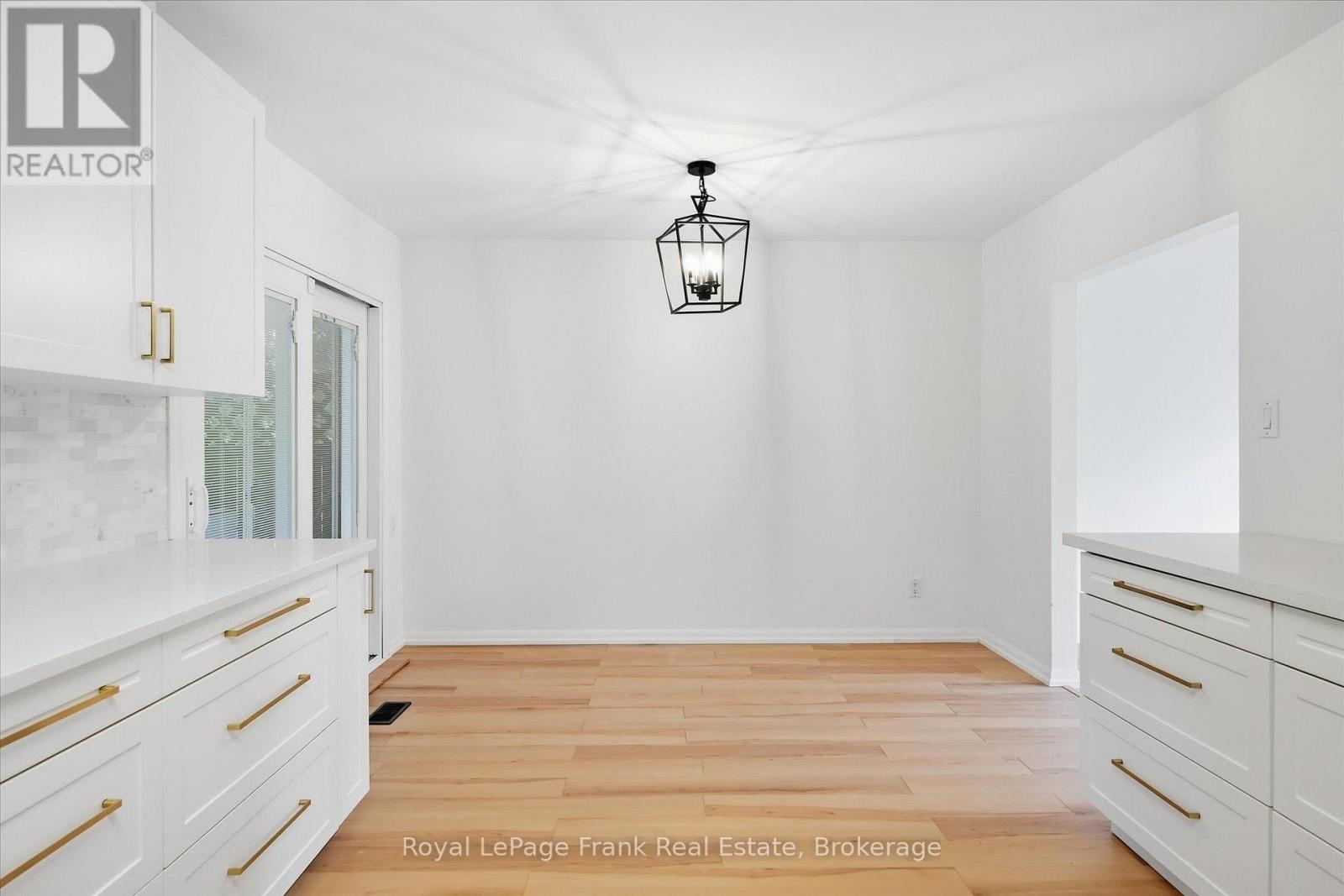 19 Daleview Avenue, Peterborough, Ontario  K9J 1L6 - Photo 8 - X13802998