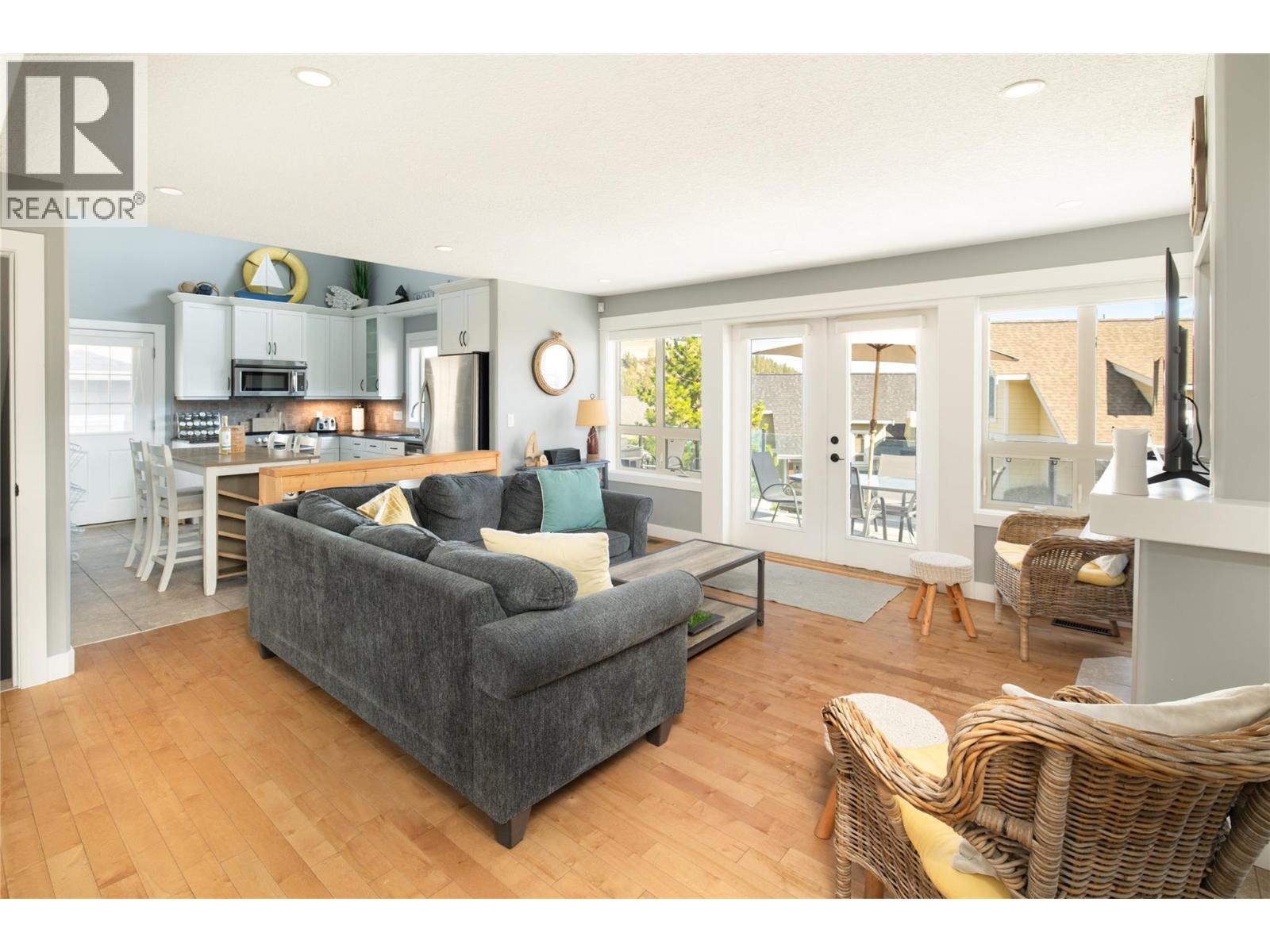 6773 La Palma Loop Unit# 216, Kelowna, British Columbia  V1Z 3R8 - Photo 3 - 10400749