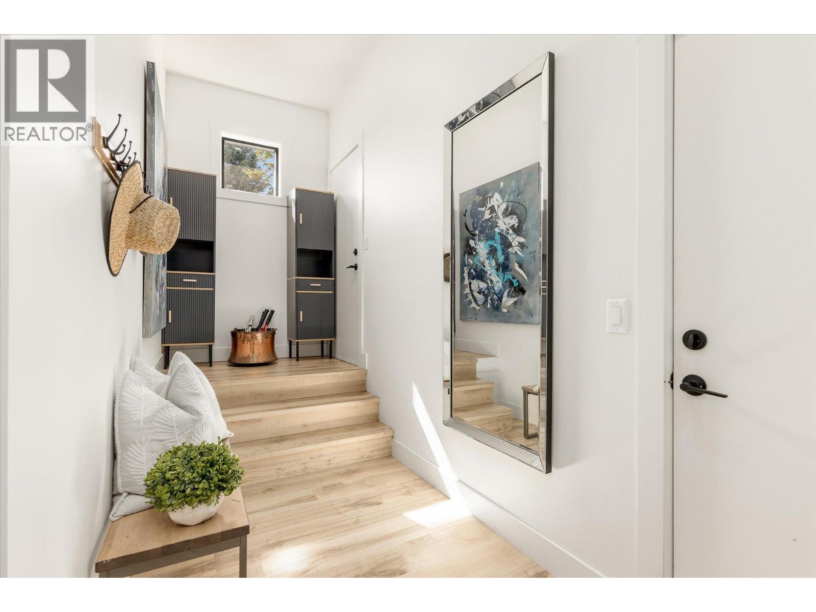 2053 Long Street Kelowna Photo 33 2053 Long Street Kelowna Photo 33