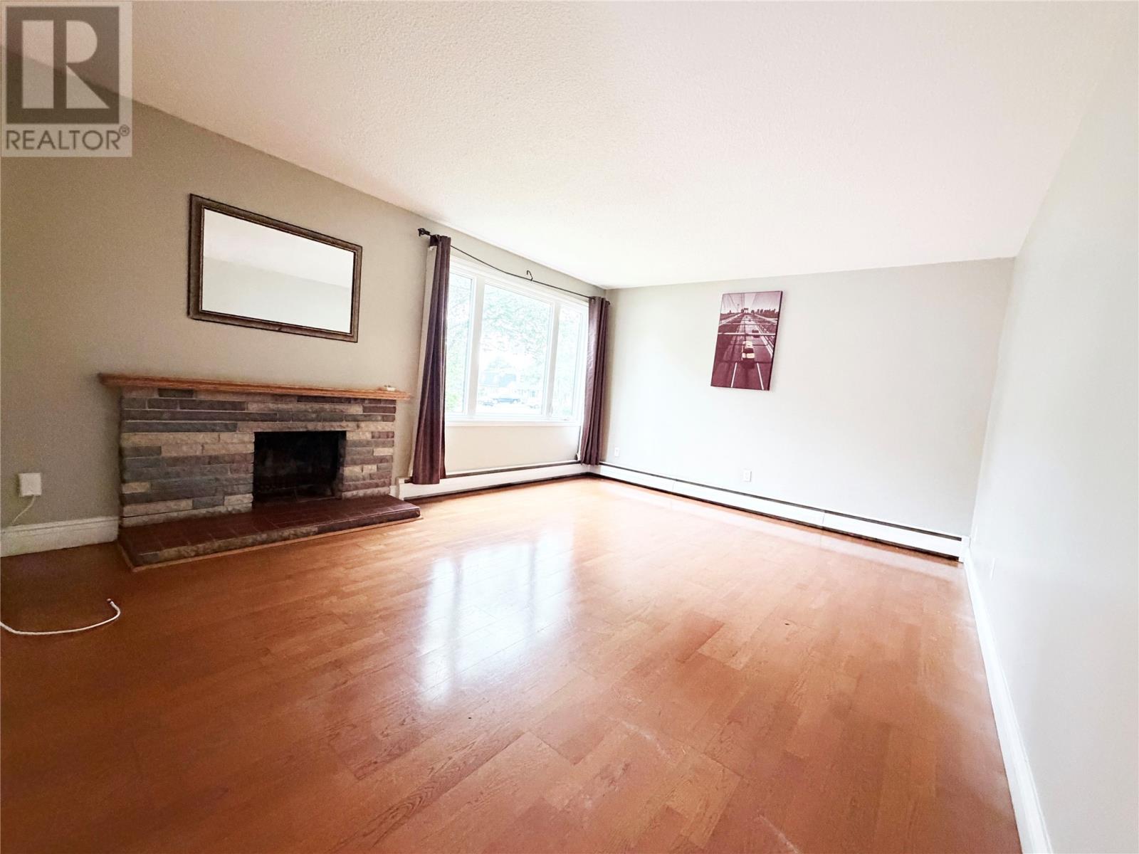6 Dorset Street, St.John's — photo 2