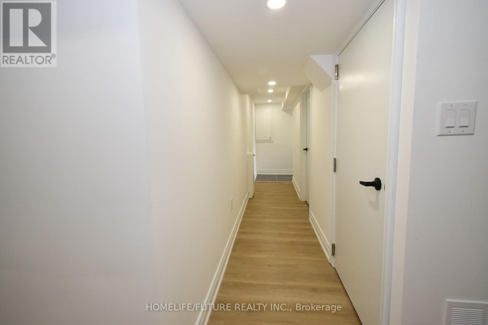 Bsmt - 44 Wellpark Boulevard, Toronto, Ontario  M1V 1A5 - Photo 12 - E13802804