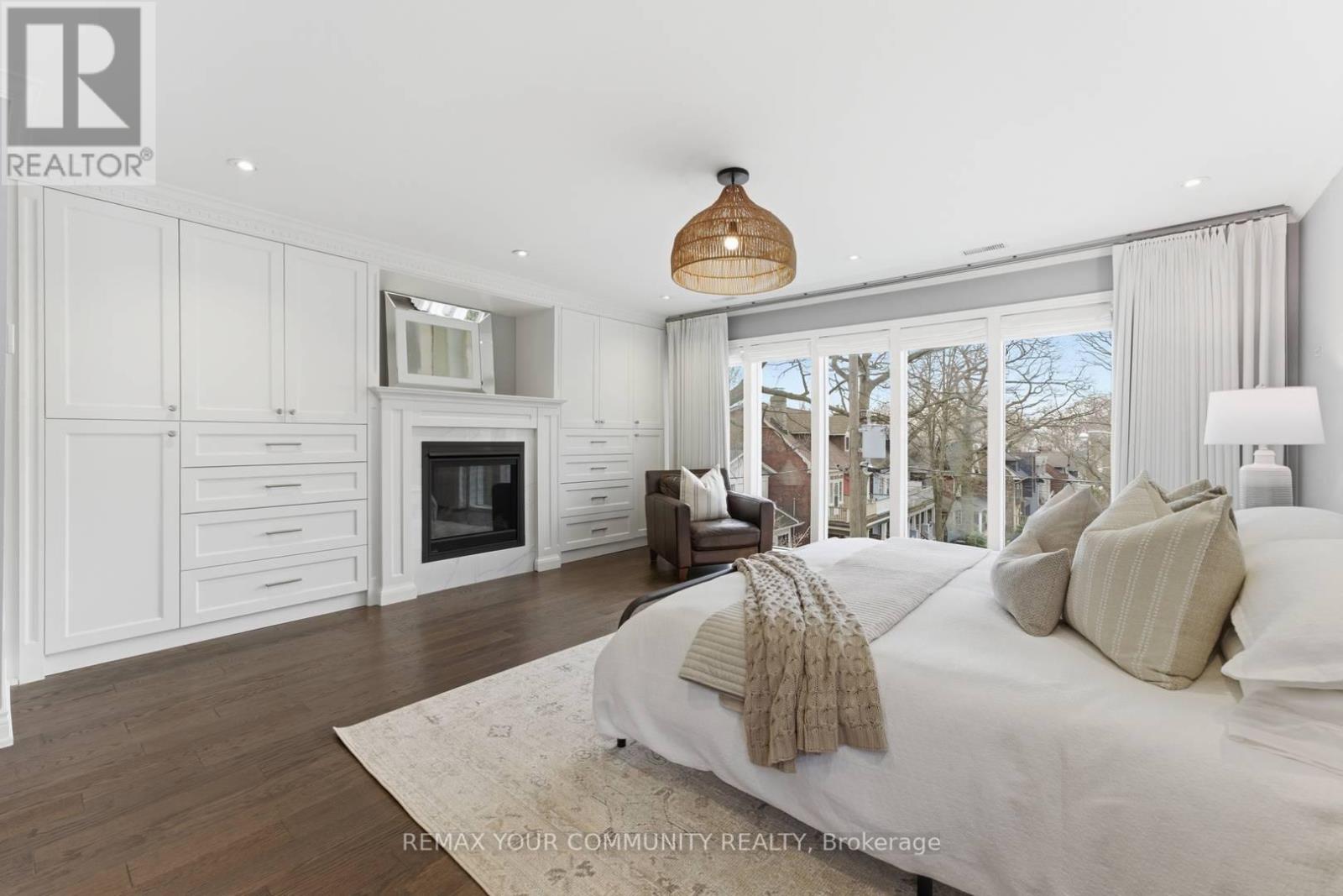 12 Hazel Avenue, Toronto, Ontario  M4E 1C5 - Photo 15 - E13802894