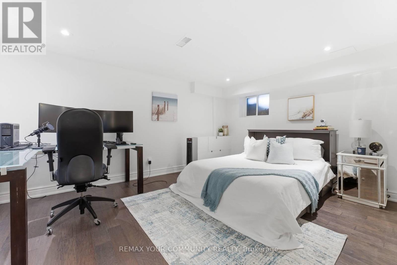 12 Hazel Avenue, Toronto, Ontario  M4E 1C5 - Photo 20 - E13802894