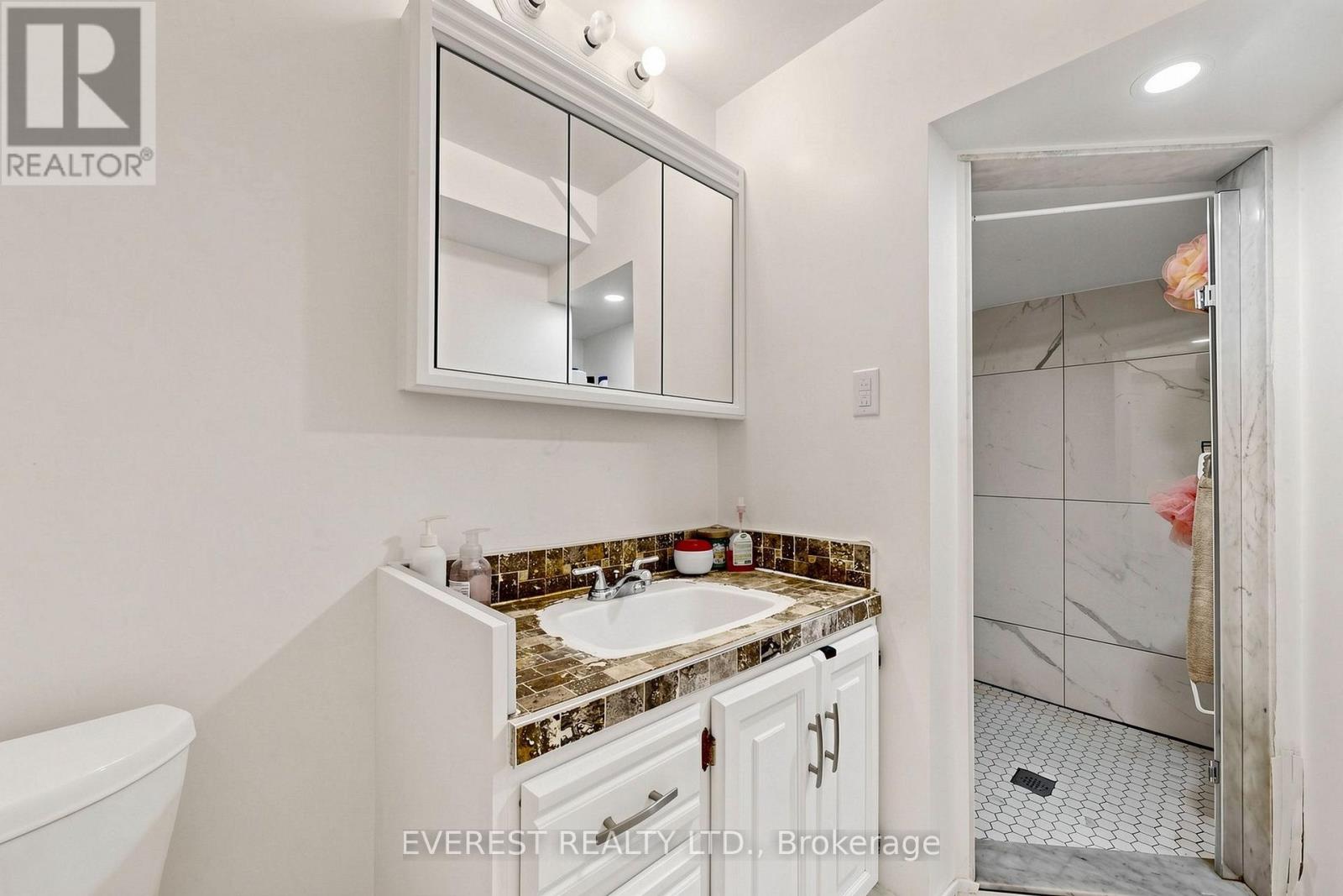 7 Tarlton Court, Vaughan, Ontario  L4J 3H7 - Photo 38 - N13802842