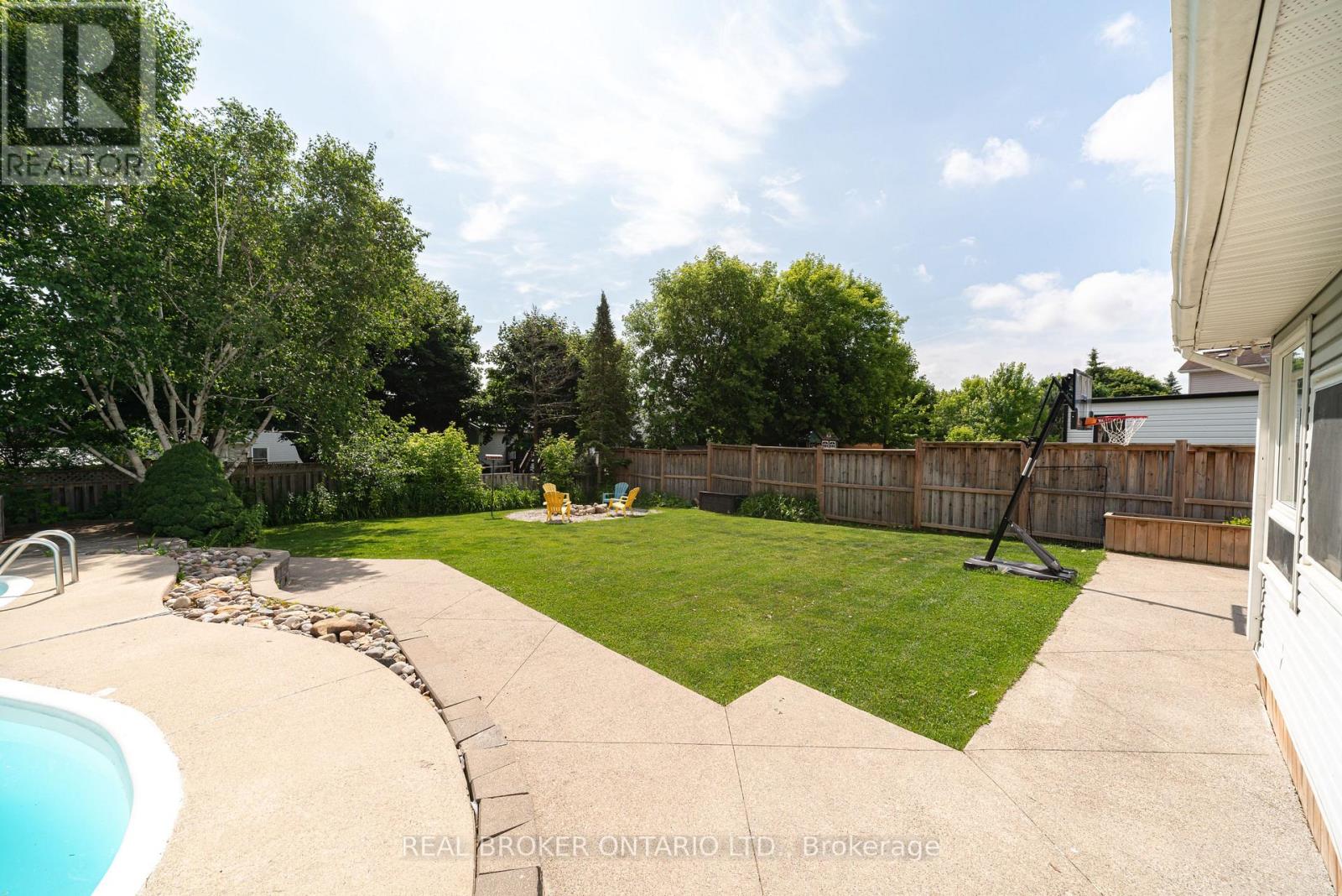 1879 Ashwood Avenue, Innisfil, Ontario  L9S 1W1 - Photo 37 - N13802856