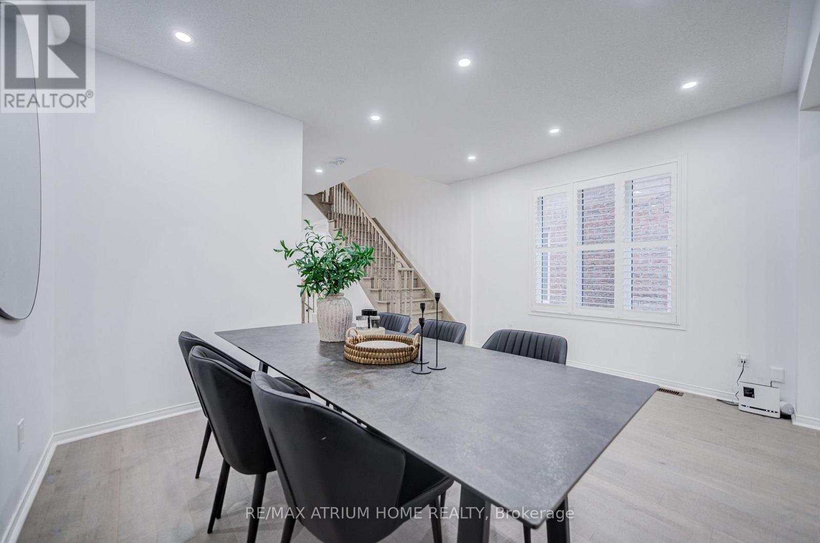 129 Hartney Drive, Richmond Hill, Ontario  L4S 0L1 - Photo 13 - N13802888