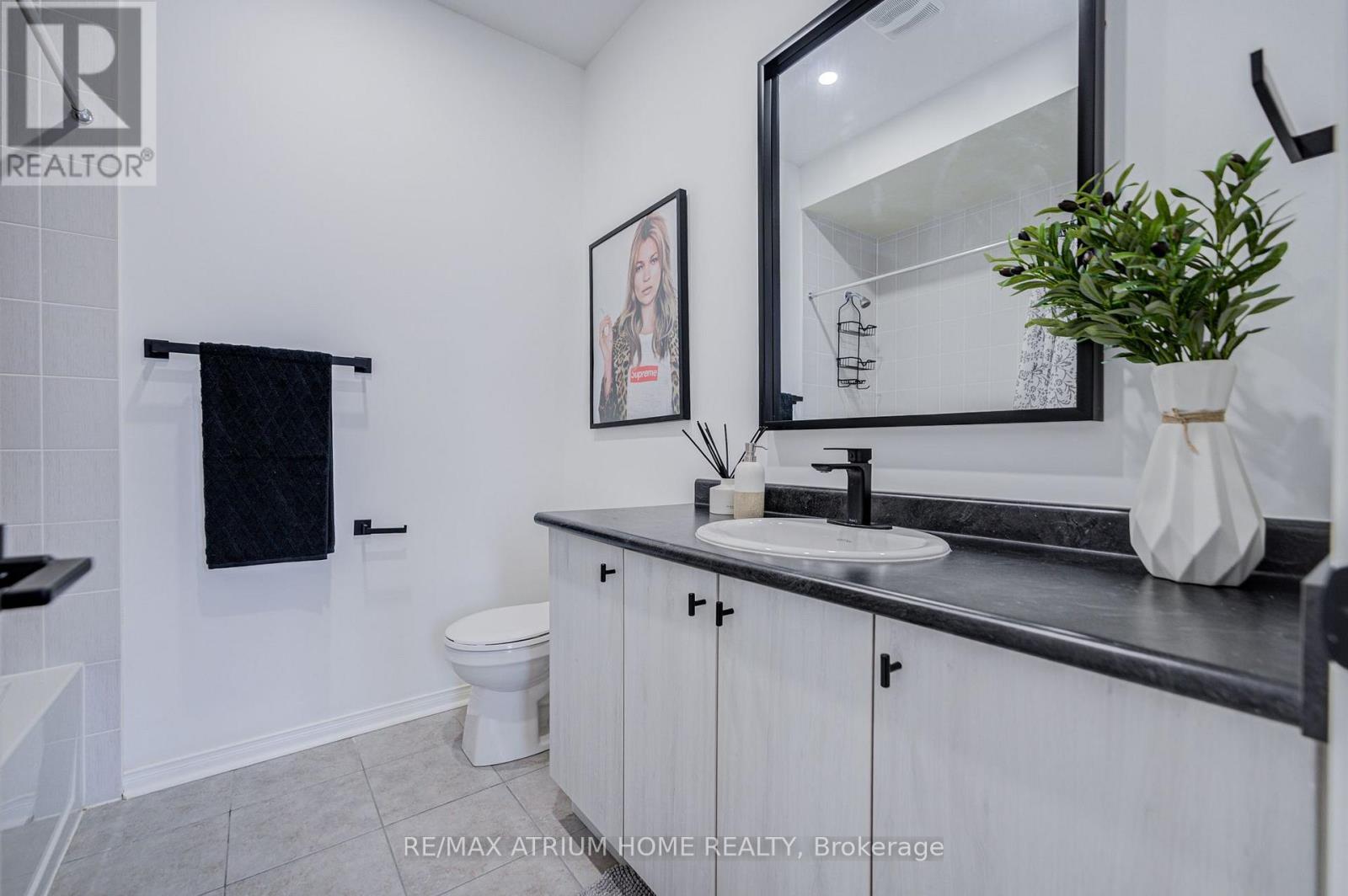 129 Hartney Drive, Richmond Hill, Ontario  L4S 0L1 - Photo 33 - N13802888