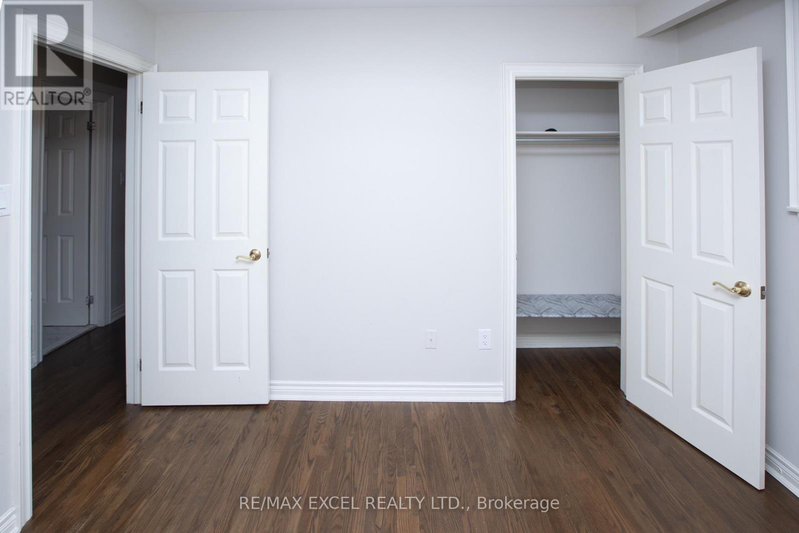 Main Floor - 387 Crosby Avenue, Richmond Hill, Ontario  L4C 2R8 - Photo 18 - N13802930
