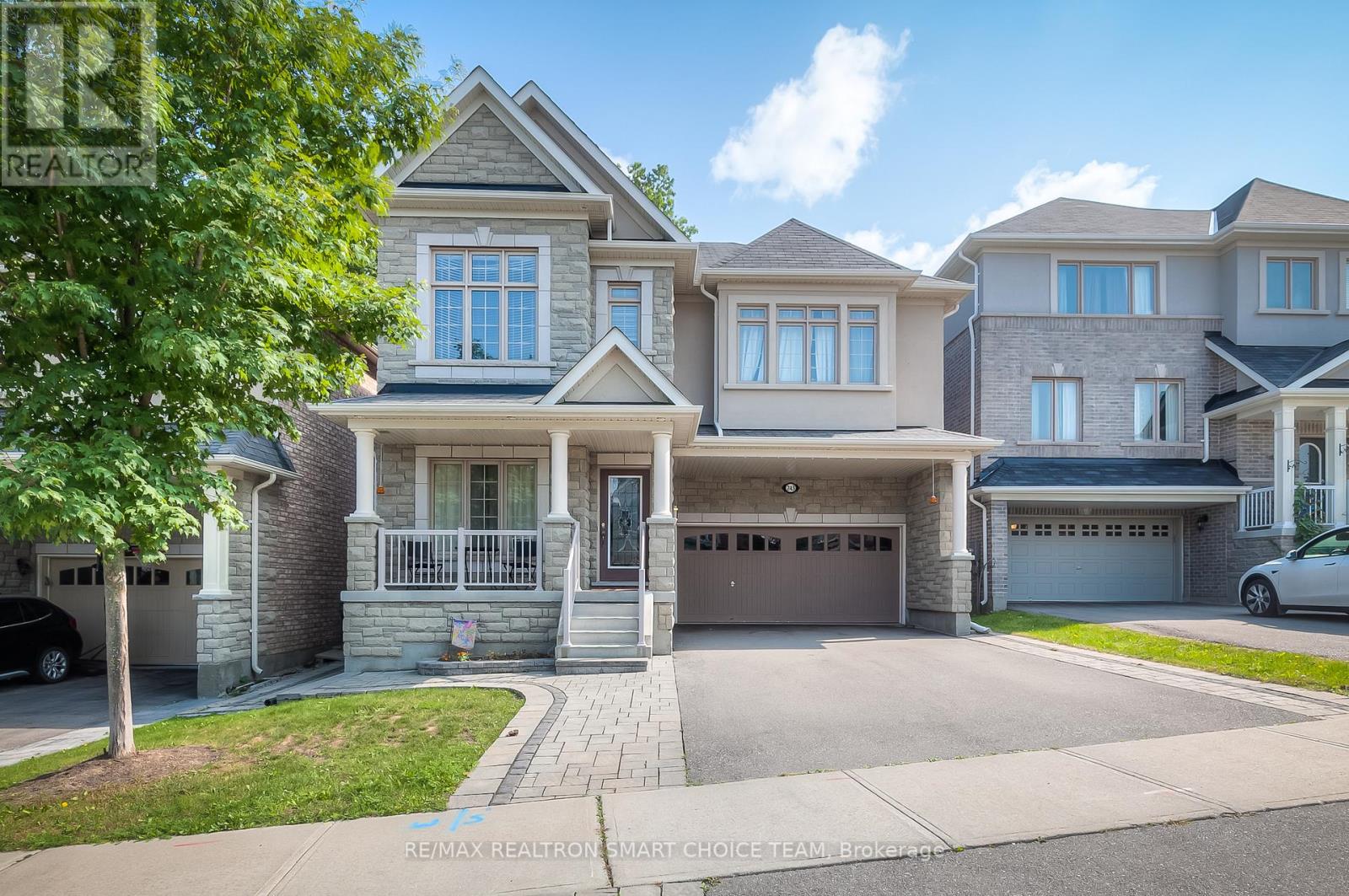 BSMT - 243 GORD CLELLAND GATE, Newmarket, Ontario