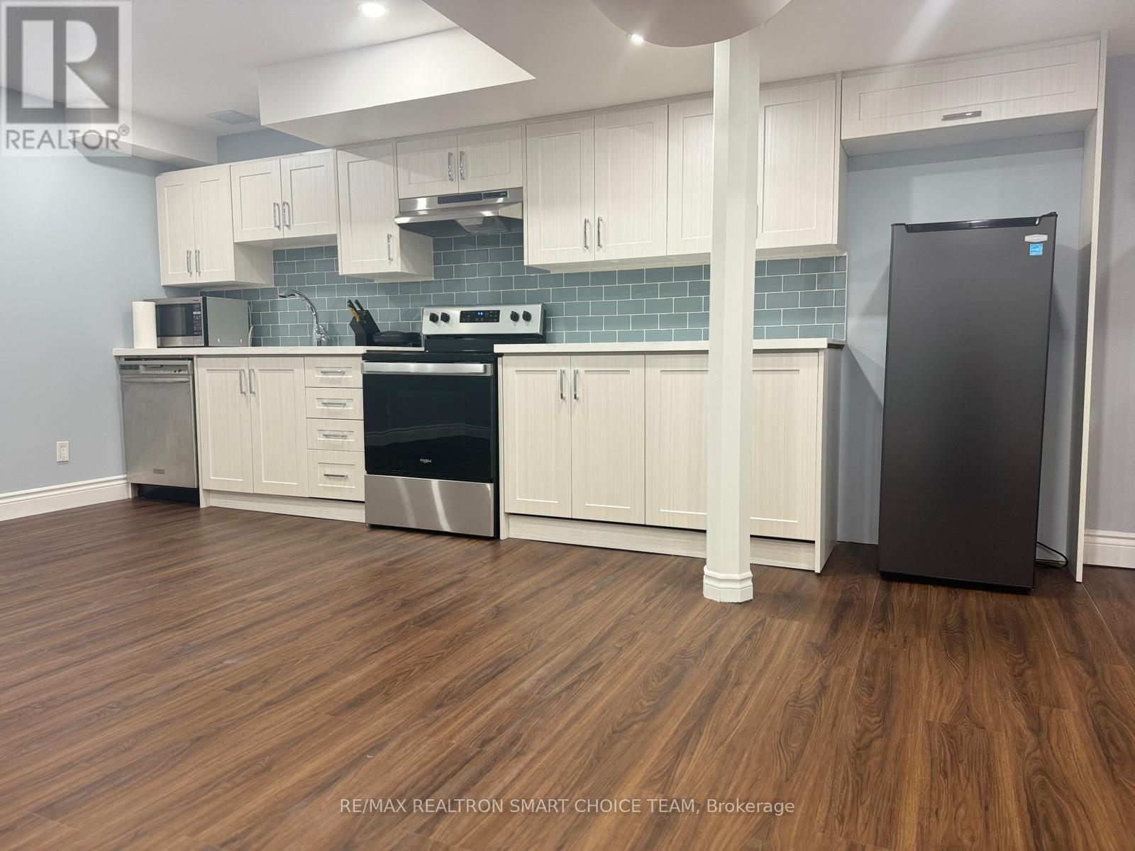 Bsmt - 243 Gord Clelland Gate, Newmarket, Ontario  L3X 0G1 - Photo 13 - N13803060