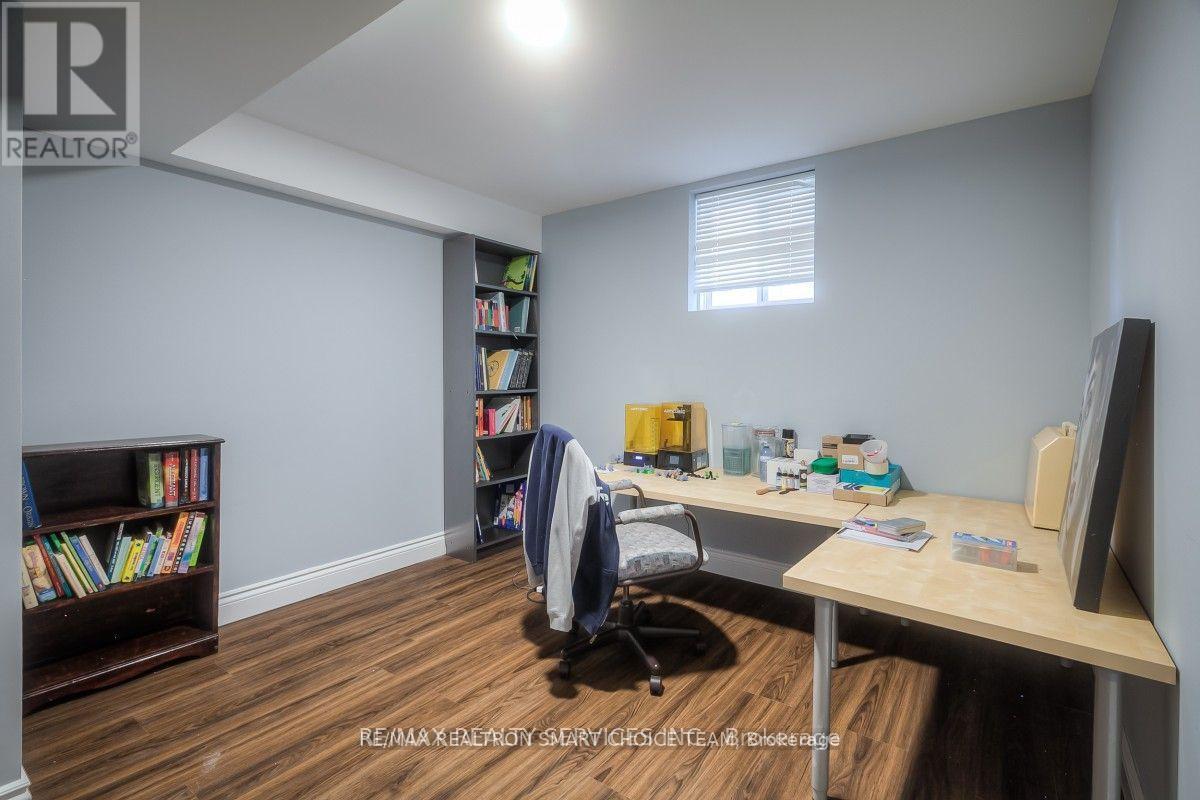 Bsmt - 243 Gord Clelland Gate, Newmarket, Ontario  L3X 0G1 - Photo 18 - N13803060