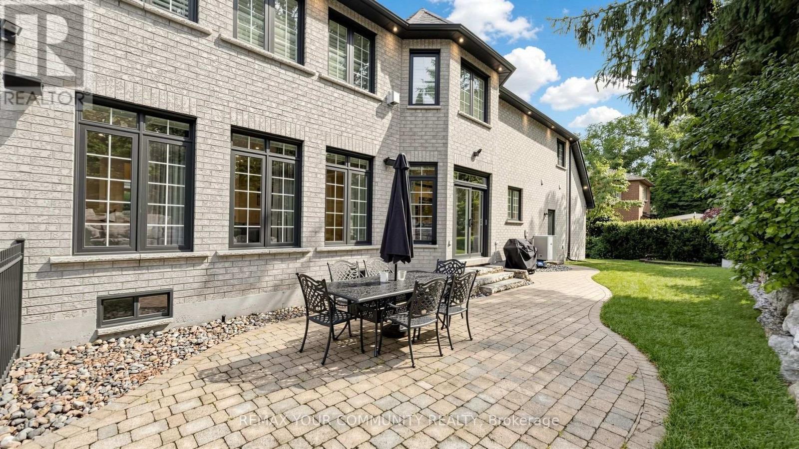 25 Guinevere Court, Richmond Hill, Ontario  L4C 0P7 - Photo 43 - N13803066
