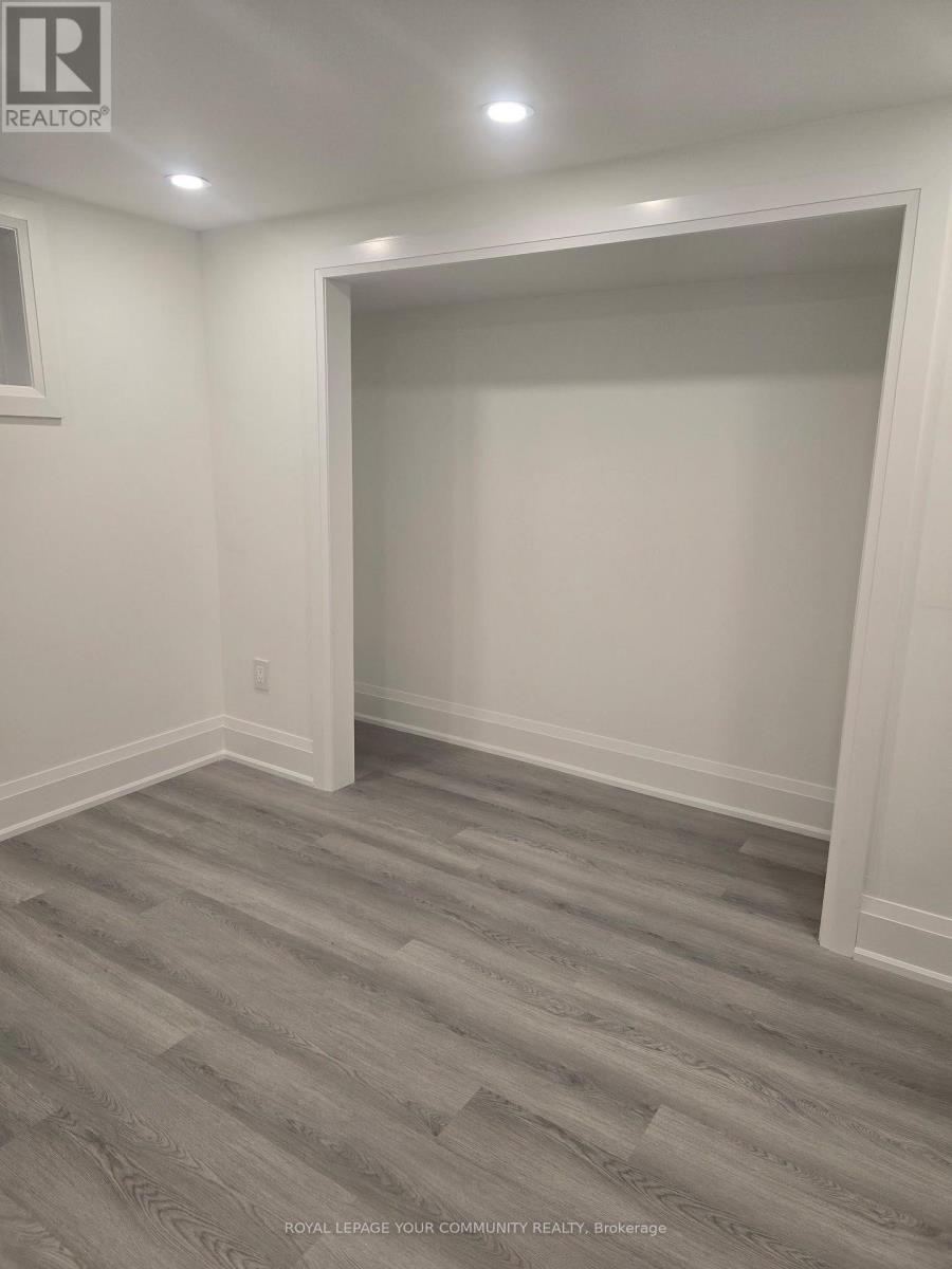 19 Beaverton Road S, Richmond Hill, Ontario  L4C 2H5 - Photo 14 - N13803084