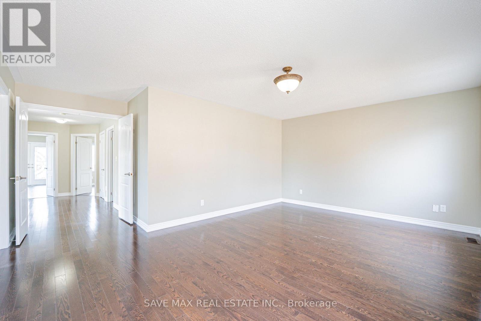 7 Egerton Street, Brampton, Ontario  L6R 3S2 - Photo 24 - W13802876