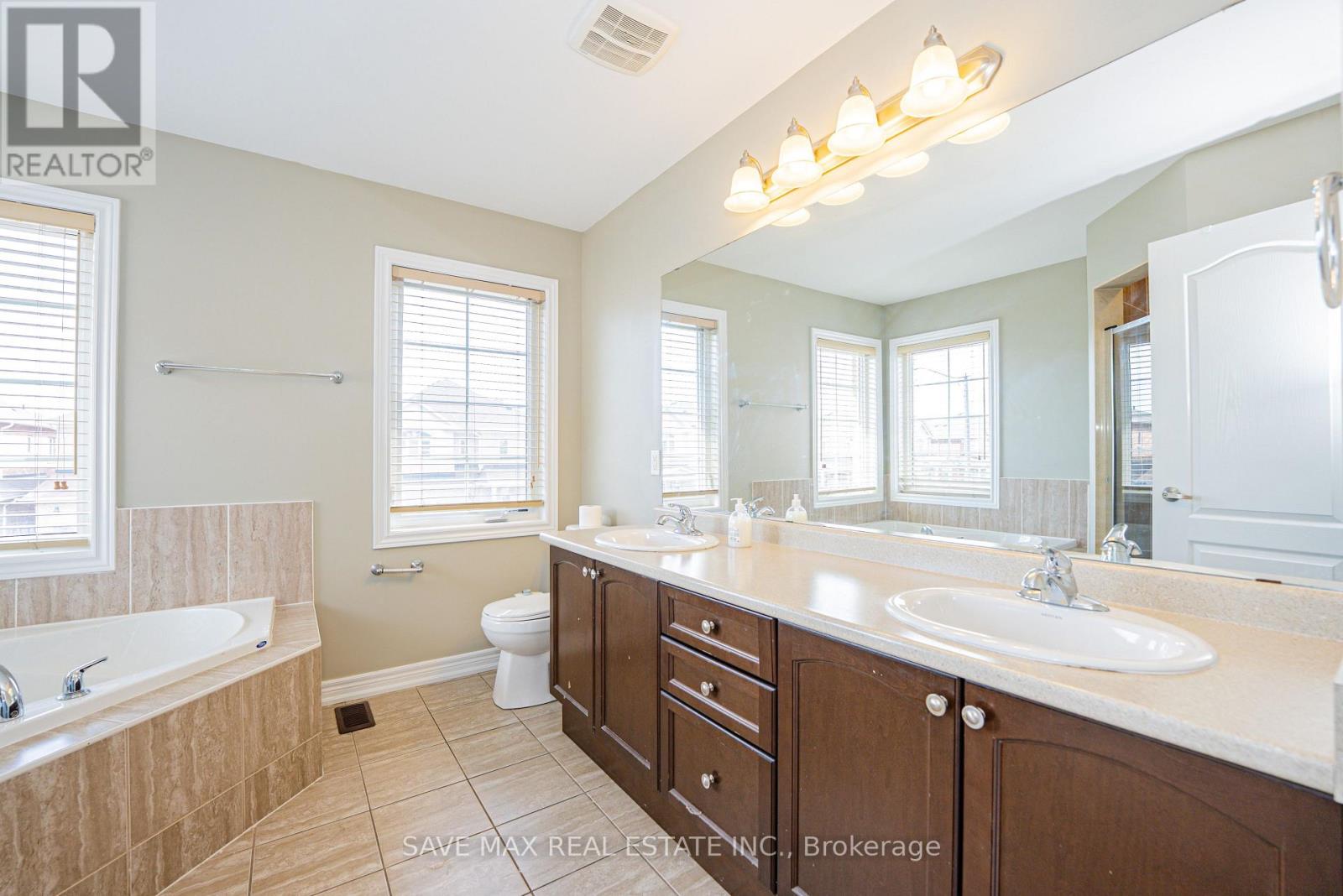 7 Egerton Street, Brampton, Ontario  L6R 3S2 - Photo 28 - W13802876