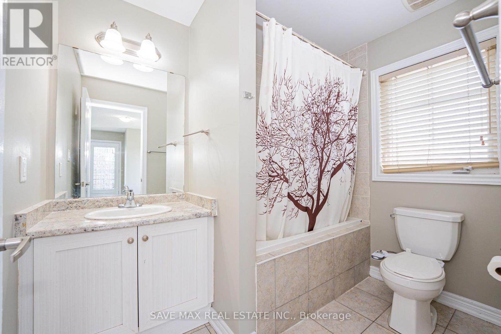 7 Egerton Street, Brampton, Ontario  L6R 3S2 - Photo 30 - W13802876
