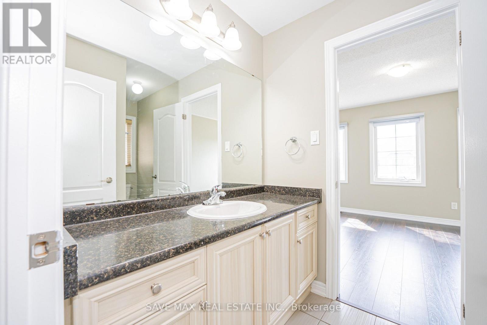 7 Egerton Street, Brampton, Ontario  L6R 3S2 - Photo 42 - W13802876