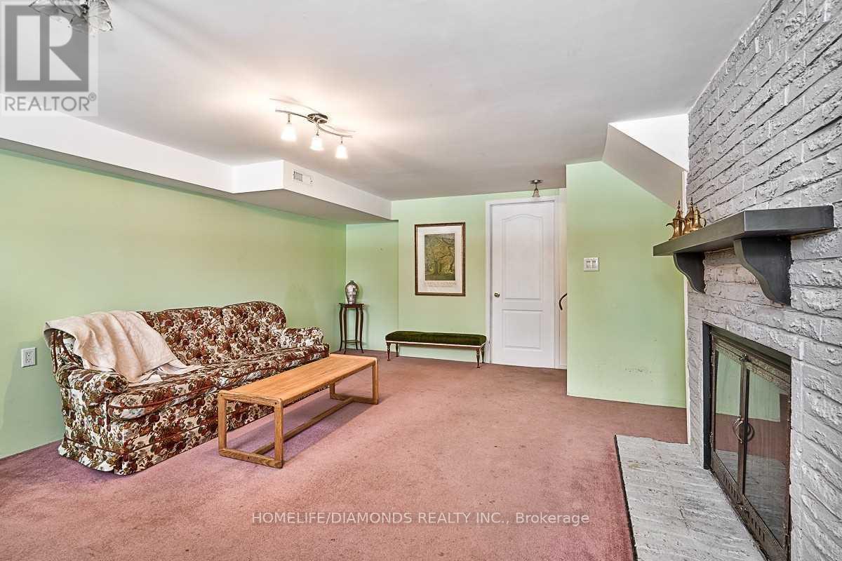 35 Edenborough Drive, Brampton, Ontario  L6T 2A2 - Photo 17 - W13802948