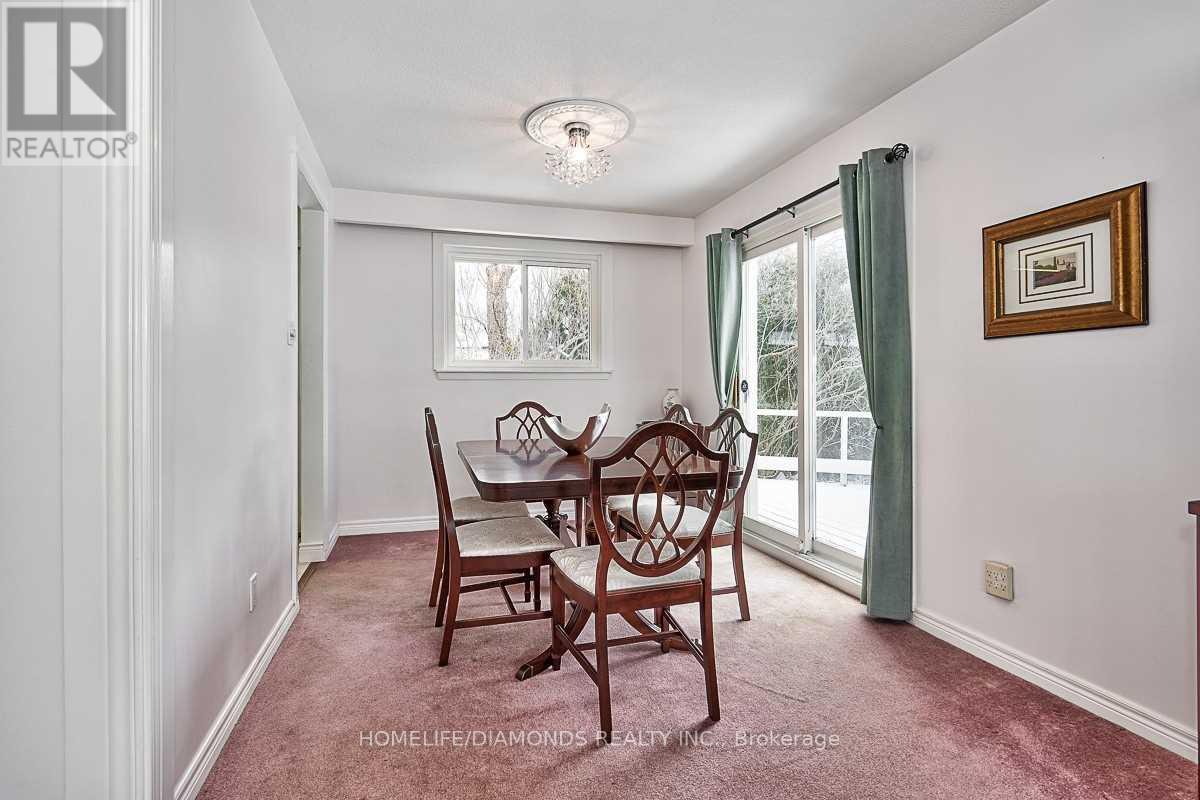 35 Edenborough Drive, Brampton, Ontario  L6T 2A2 - Photo 7 - W13802948