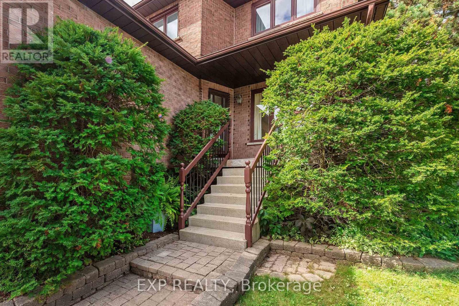 333 Lisa Marie Drive, Orangeville, Ontario  L9W 4M4 - Photo 6 - W13803010