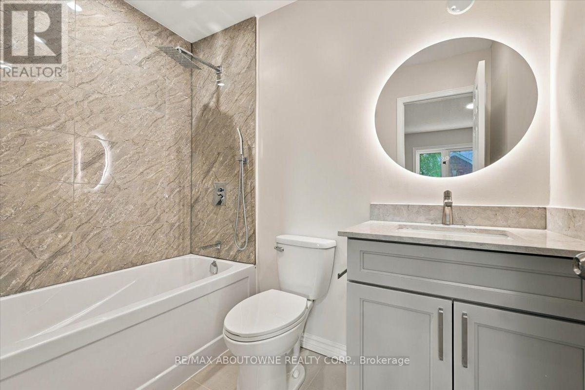 1194 Treetop Terrace, Oakville (Wt West Oak Trails), Ontario  L6M 3N2 - Photo 24 - W13803058