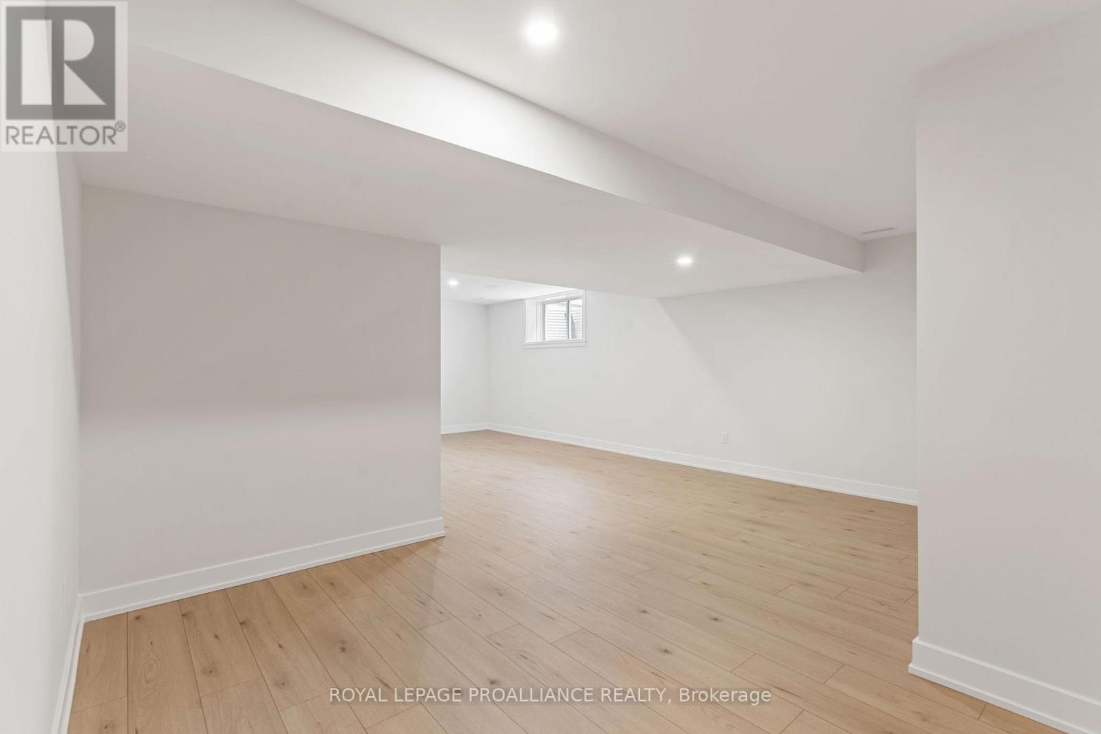 1169 Moore Street, Brockville, Ontario  K6V 0H1 - Photo 41 - X13764258