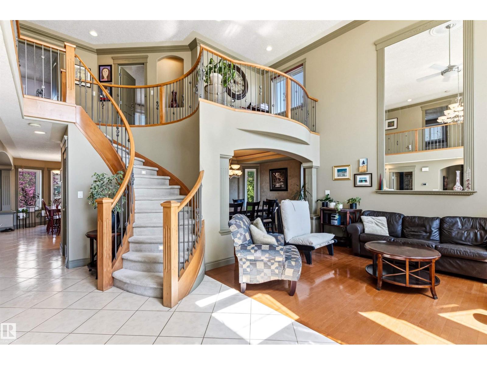 703 107a St Sw, Edmonton, Alberta  T6W 1G4 - Photo 4 - E4509379