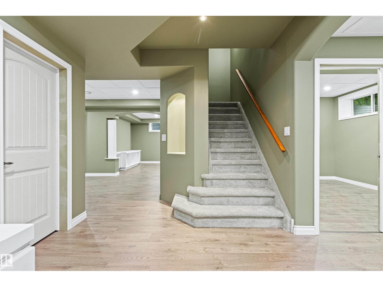 703 107a St Sw, Edmonton, Alberta  T6W 1G4 - Photo 47 - E4509379