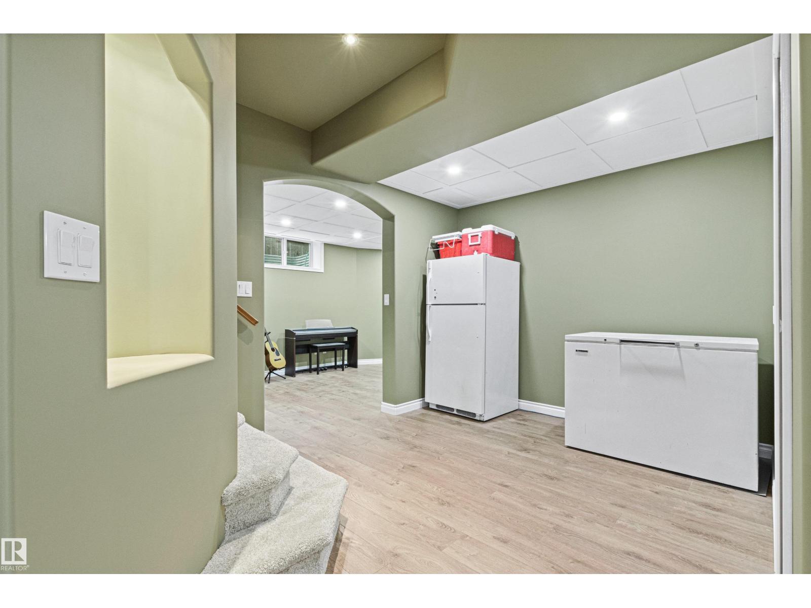 703 107a St Sw, Edmonton, Alberta  T6W 1G4 - Photo 51 - E4509379