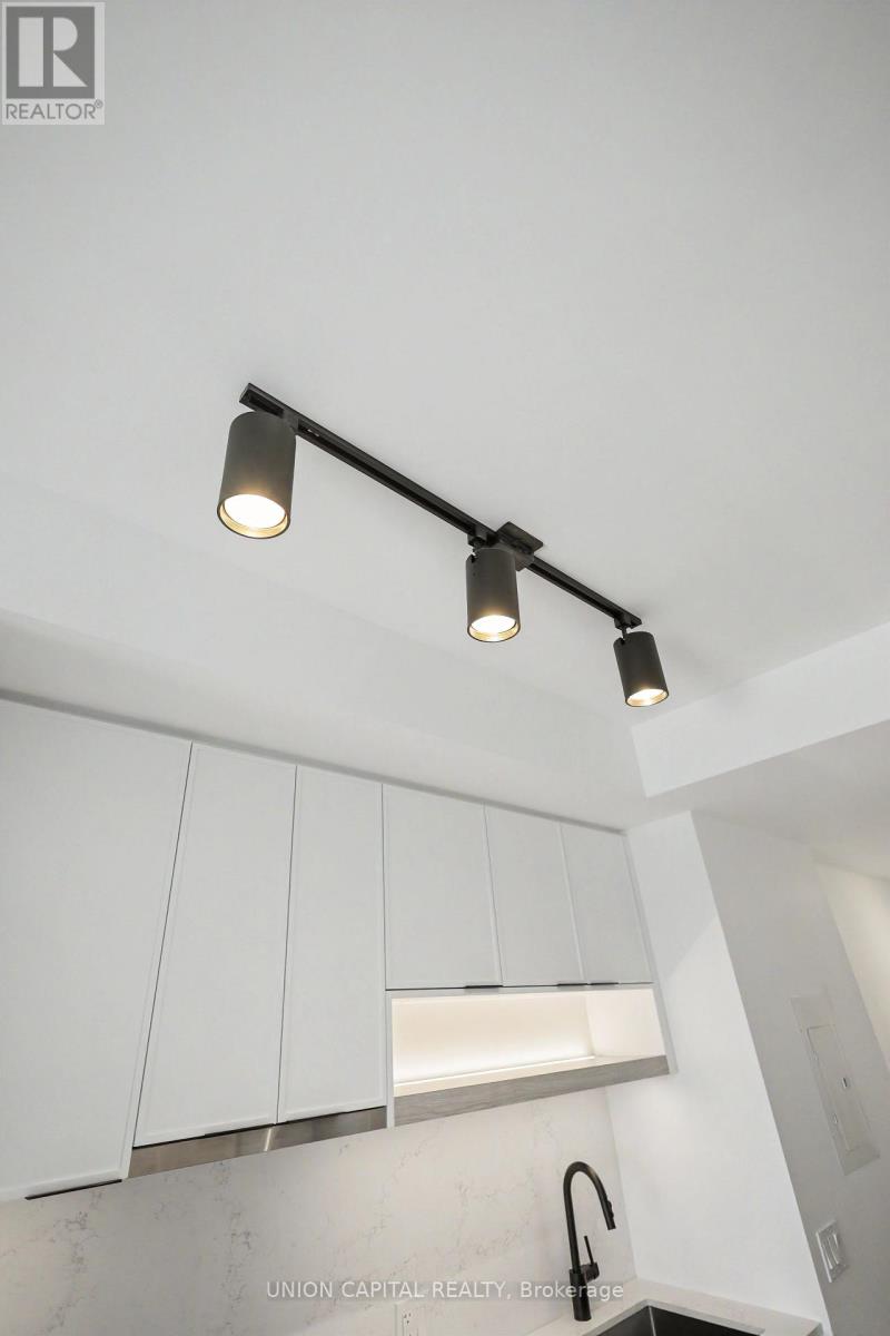 1508 - 91 Montclair Avenue, Toronto, Ontario  M5P 0B1 - Photo 26 - C13802022