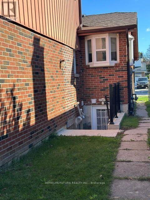 Bsmt - 44 Wellpark Boulevard, Toronto, Ontario  M1V 1A5 - Photo 17 - E13802804