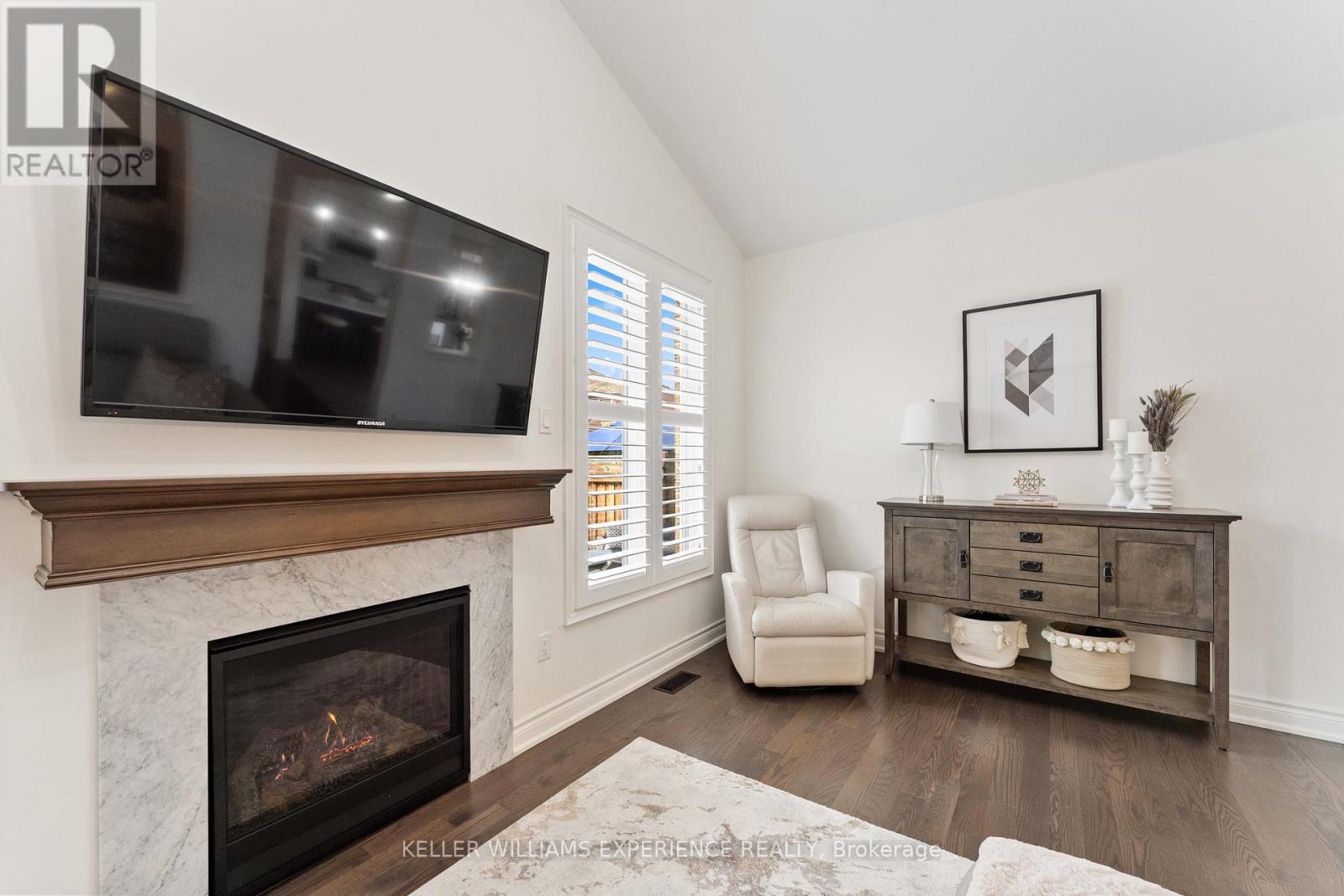 229 Blue Dasher Boulevard, Bradford West Gwillimbury, Ontario  L3Z 4H8 - Photo 17 - N13787870