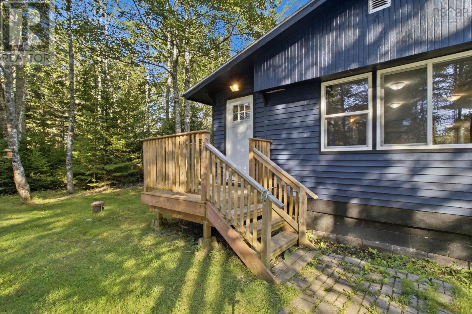 87 North Uniacke Lake Road, Mount Uniacke, Nova Scotia  B0N 1Z0 - Photo 3 - 202623765
