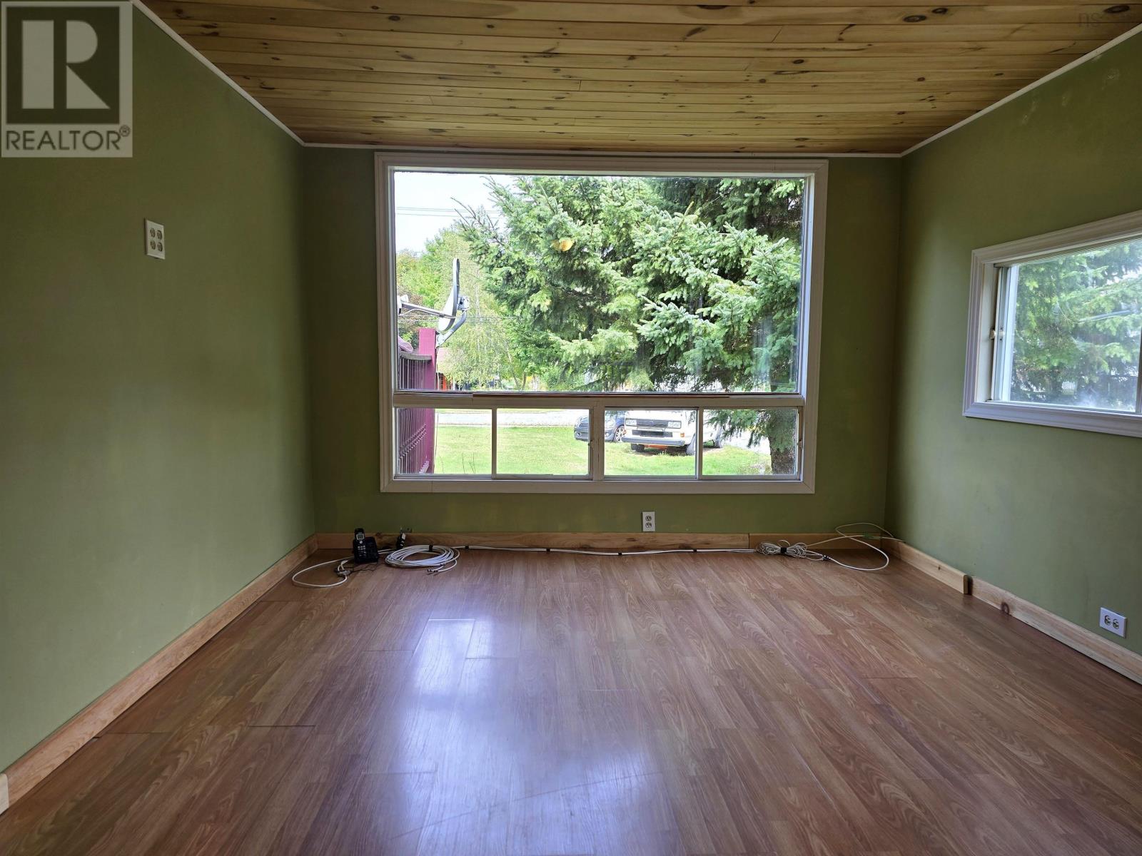 115 Starr Street, Bridgewater, Nova Scotia  B4V 2P8 - Photo 12 - 202623787