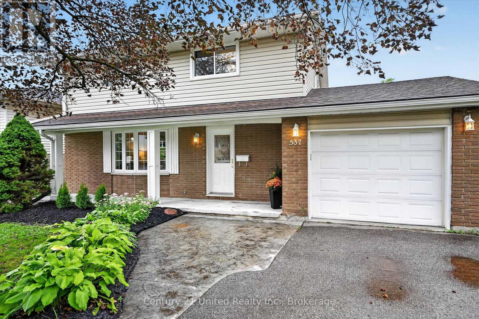 537 Montcalm Drive, Peterborough, Ontario  K9H 6S9 - Photo 3 - X13803200