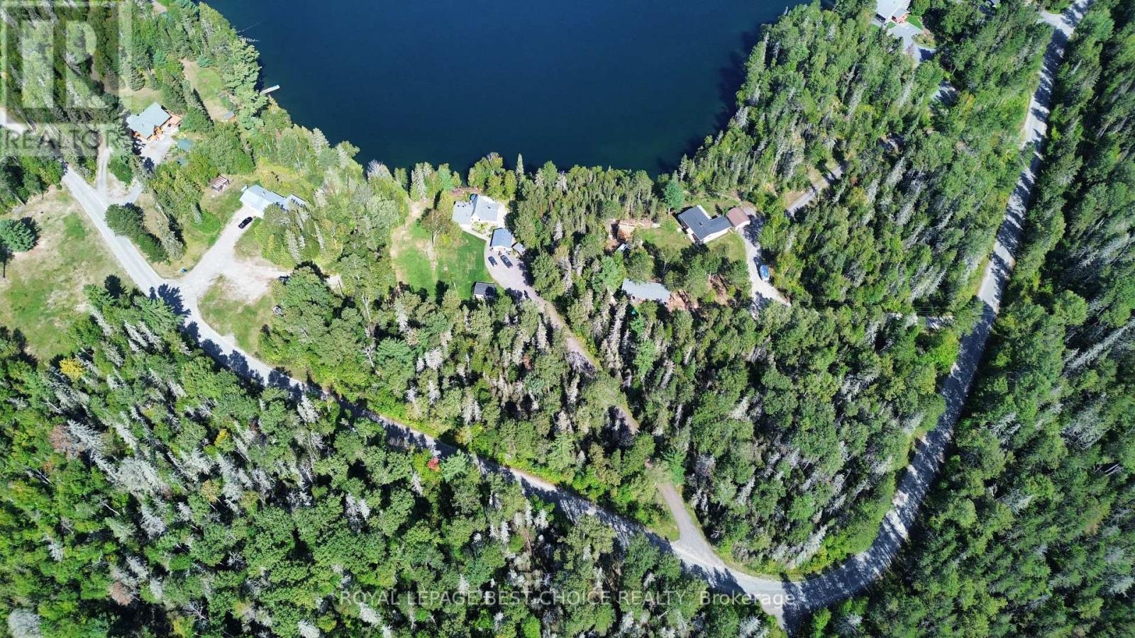877562 BASS LAKE ROAD photo 38