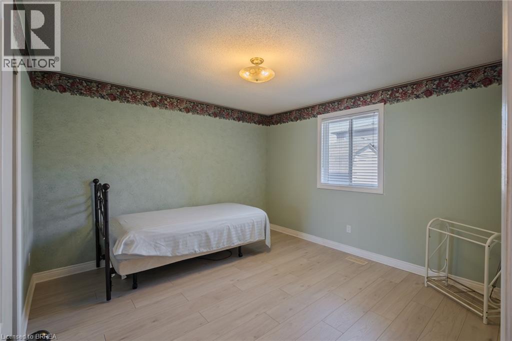 41 Royal Oak Drive, Brantford, Ontario  N3R 7P2 - Photo 30 - 40851002