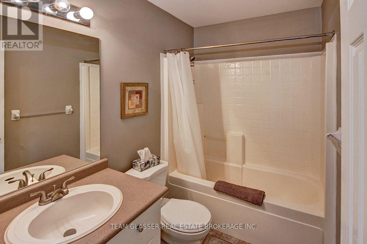 1701 Devos Drive, London North, Ontario  N5X 4H8 - Photo 22 - X13803136