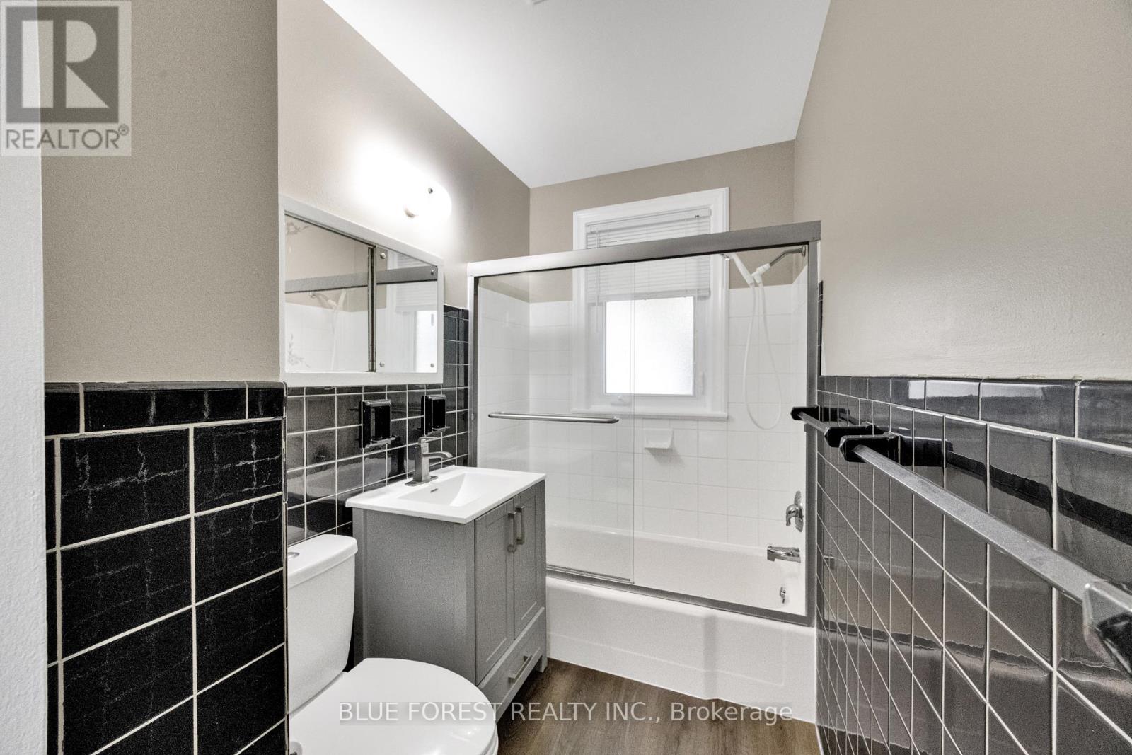 1688 Trafalgar Street, London East, Ontario  N5W 1X3 - Photo 29 - X13803150