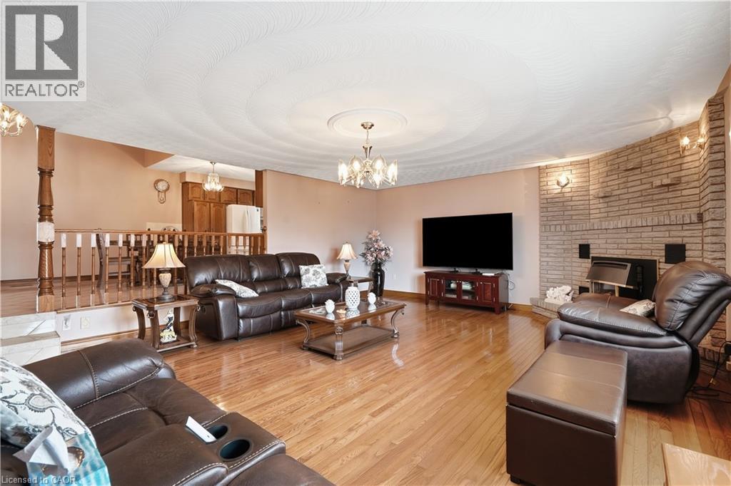 7 Vinehill Drive, Stoney Creek, Ontario  L8G 4Z1 - Photo 10 - 40864382
