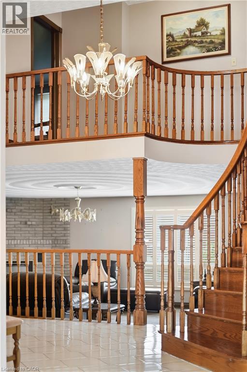 7 Vinehill Drive, Stoney Creek, Ontario  L8G 4Z1 - Photo 6 - 40864382