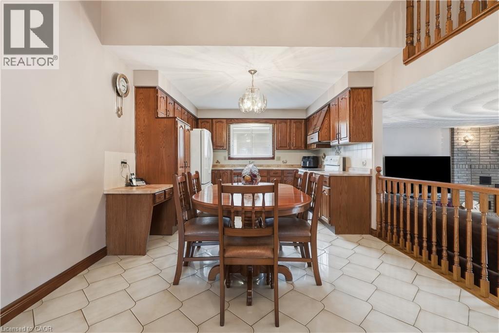 7 Vinehill Drive, Stoney Creek, Ontario  L8G 4Z1 - Photo 8 - 40864382