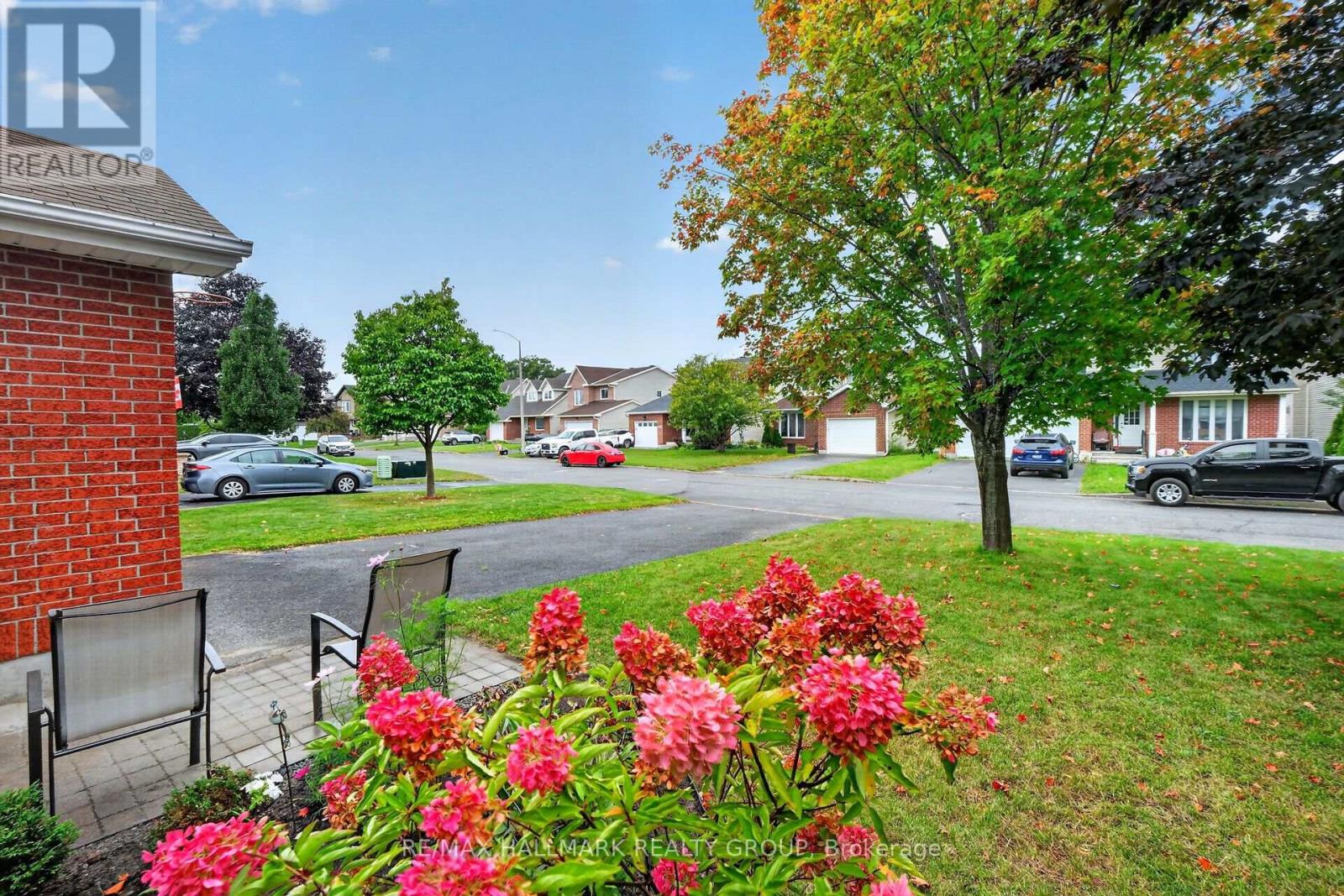 502 Rougemount Crescent, Ottawa, Ontario  K4A 2Z6 - Photo 2 - X13803092